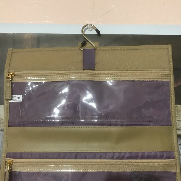 Modella Travel Makeup Toiletry 5 Piece Set - Picture 12 of 15